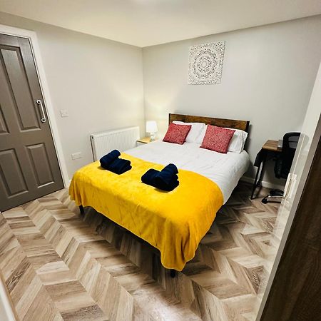 Comfy Studio Flat And Workspace Near Ashton-U-Lyne Station 斯塔利桥 外观 照片