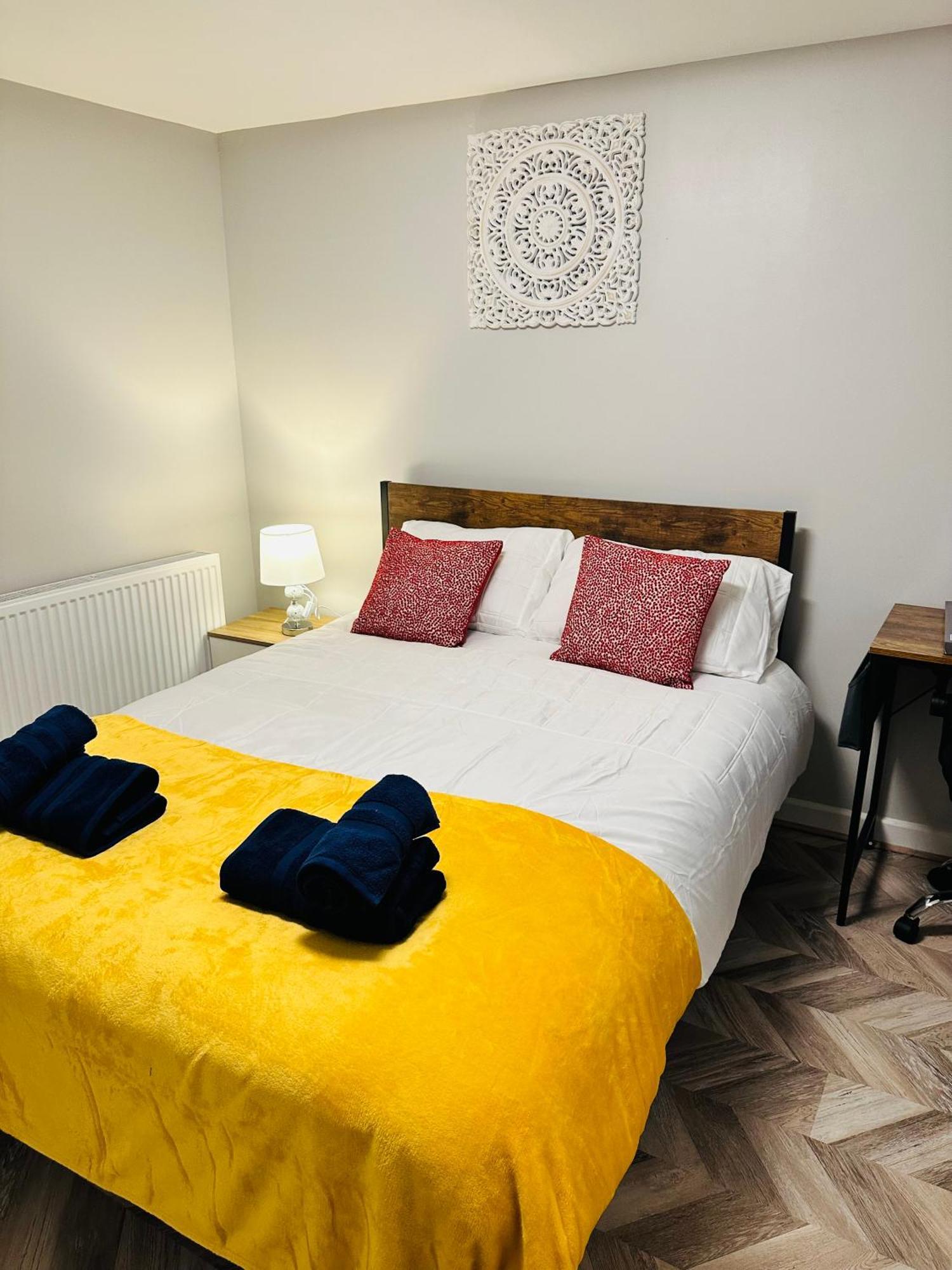 Comfy Studio Flat And Workspace Near Ashton-U-Lyne Station 斯塔利桥 外观 照片